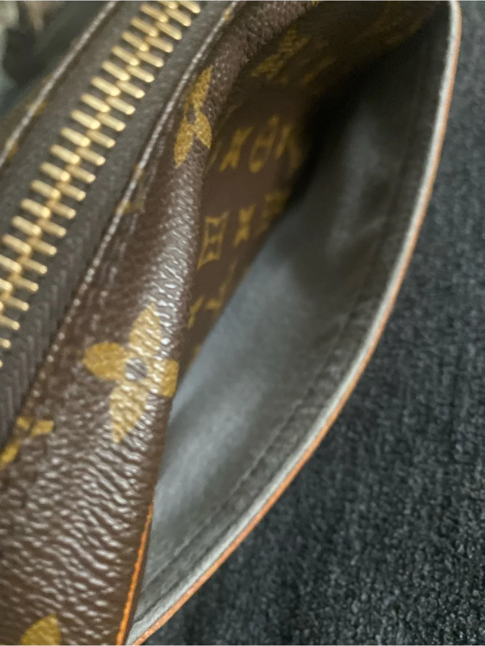 Louis Vuitton Trocadero 23 Monogram Canvas Shoulder/Crossbody, GUC